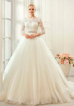 Фото: Бальное пышное свадебное платье
