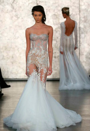 Фото: Свадебное платье русалка: прозрачность и длинный шлейф